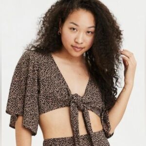 American Eagle Leopard Print Tie-Front Crop Top
